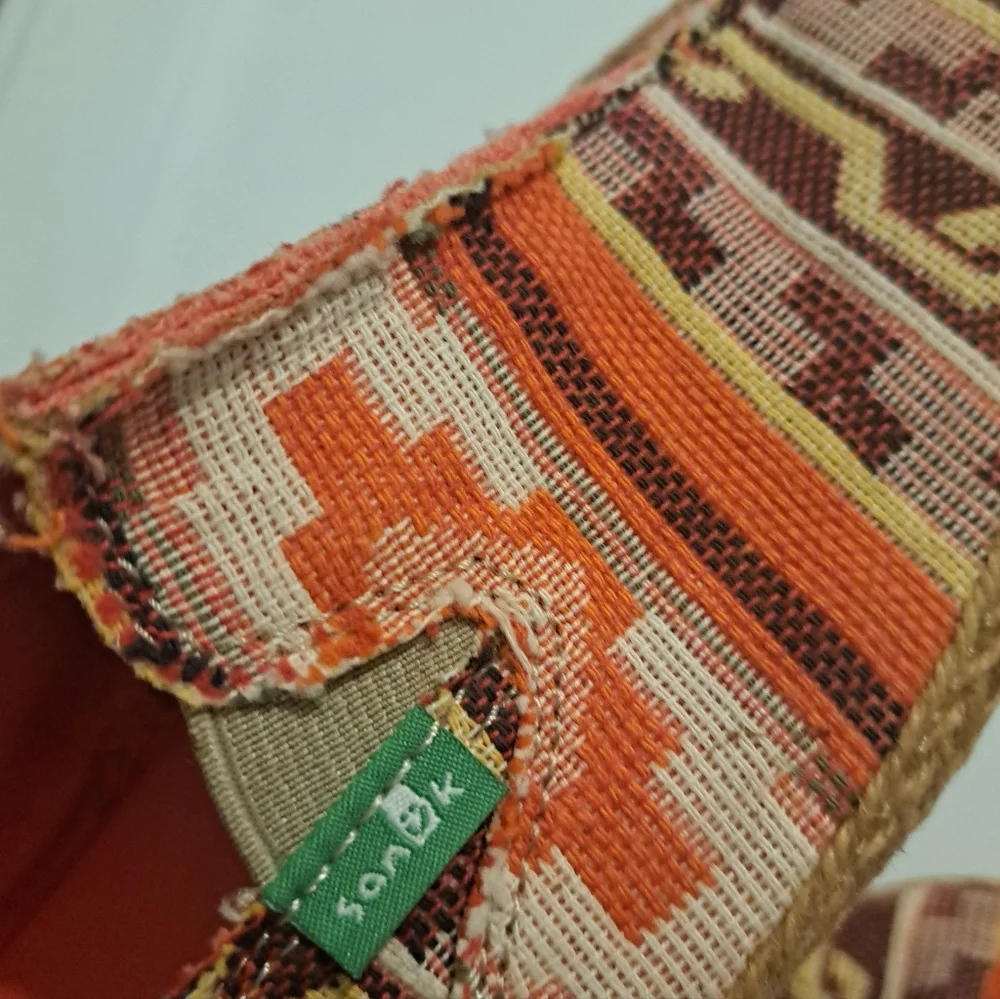 Sanuk Boho Woven Espadrille Flats Orange Tribal Print Sz 6 EU 37